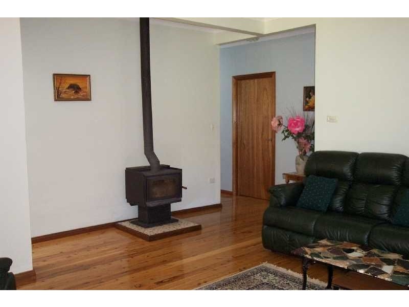 40 Jervis Bay Road, Falls Creek NSW 2540