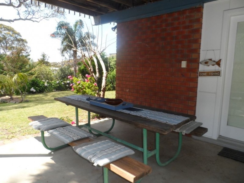 351 Elizabeth Drive, Vincentia NSW 2540