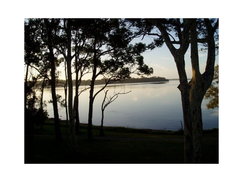 11 Walmer Avenue, Sanctuary Point NSW 2540