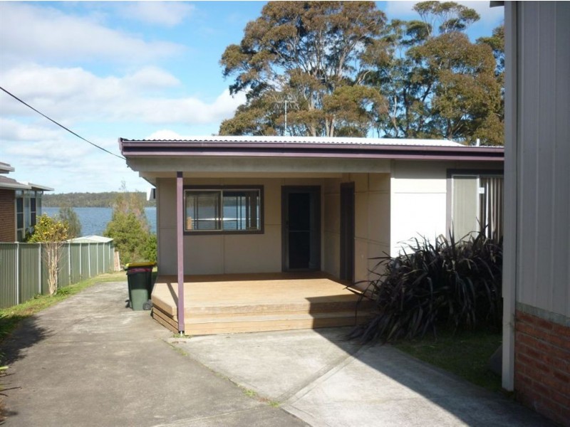 92 Basin View Pde, Basin View NSW 2540