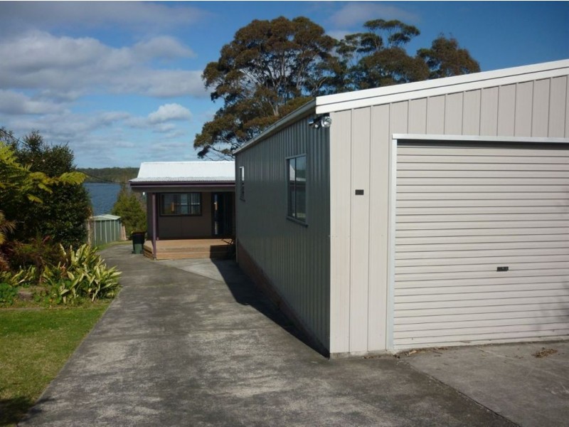 92 Basin View Pde, Basin View NSW 2540