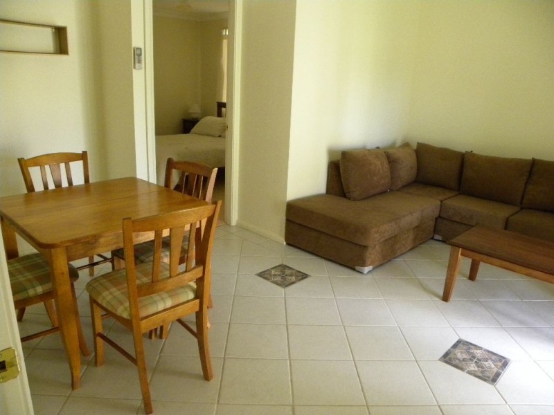 38 Hogbin Cres, Sanctuary Point NSW 2540