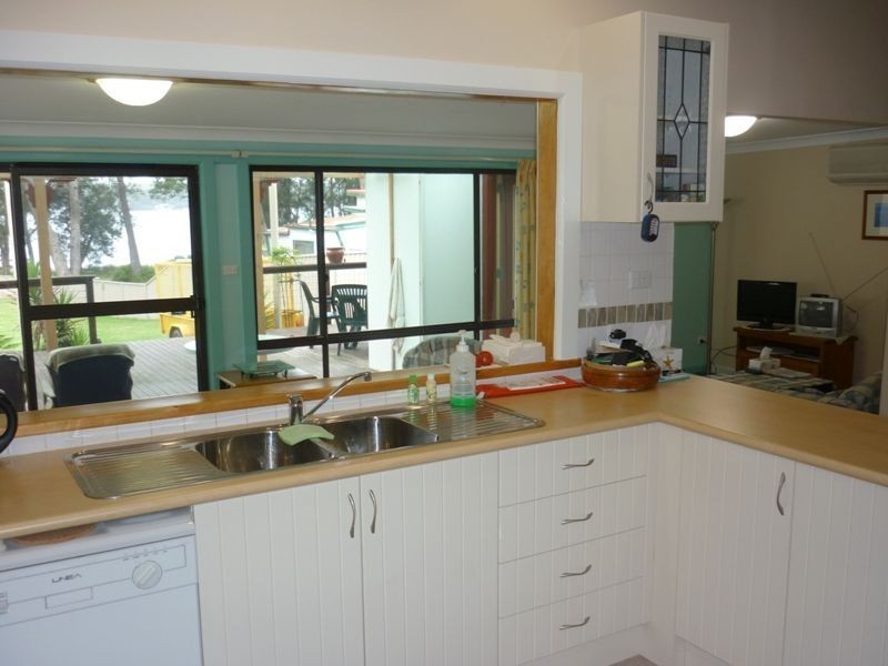 128 Sanctuary Point Road, Sanctuary Point NSW 2540