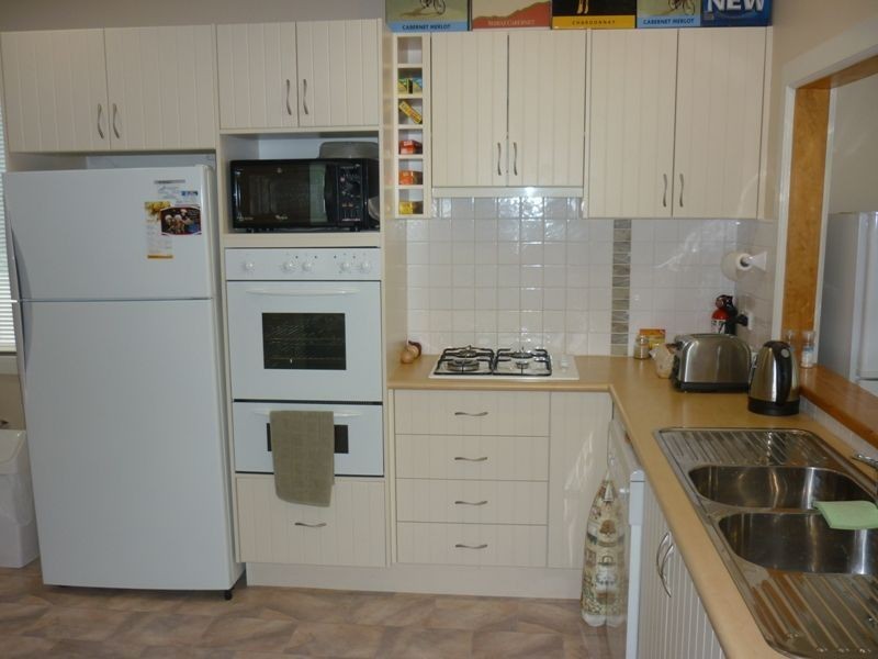 128 Sanctuary Point Road, Sanctuary Point NSW 2540