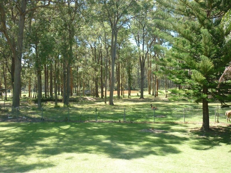 127 Woollamia Road, Woollamia NSW 2540