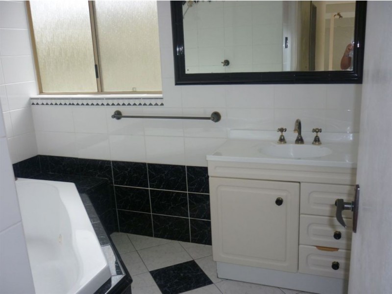 33 Frederick Street, Vincentia NSW 2540