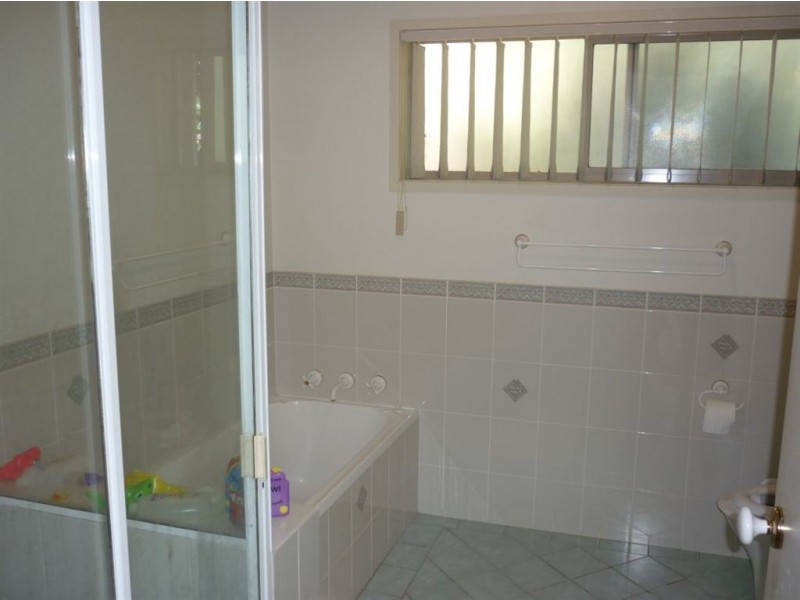 21 Towry Cres, Vincentia NSW 2540