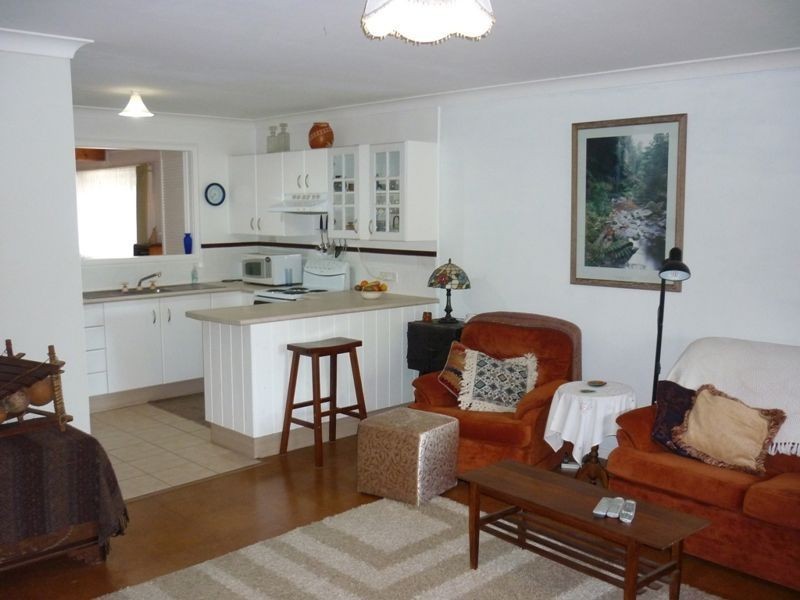 57 Christiansen Avenue, Old Erowal Bay NSW 2540