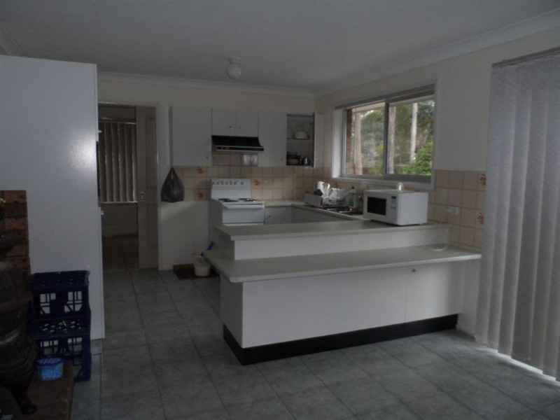 19 Mernie Street, Old Erowal Bay NSW 2540