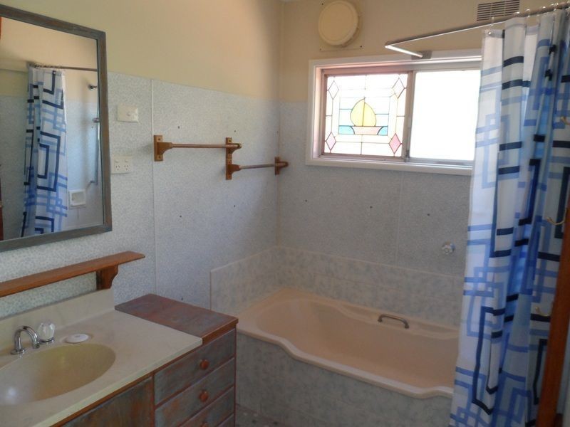 76 Prentice Avenue, Old Erowal Bay NSW 2540