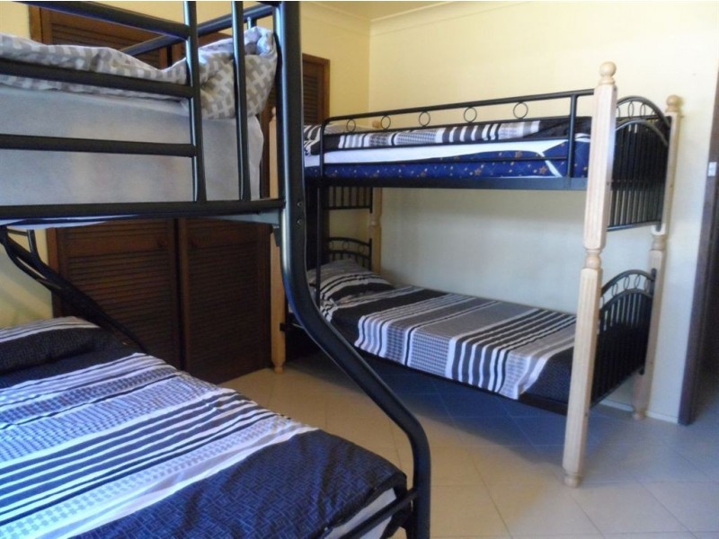 32 Elizabeth Drive, Vincentia NSW 2540