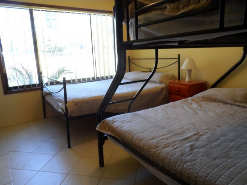 32 Elizabeth Drive, Vincentia NSW 2540