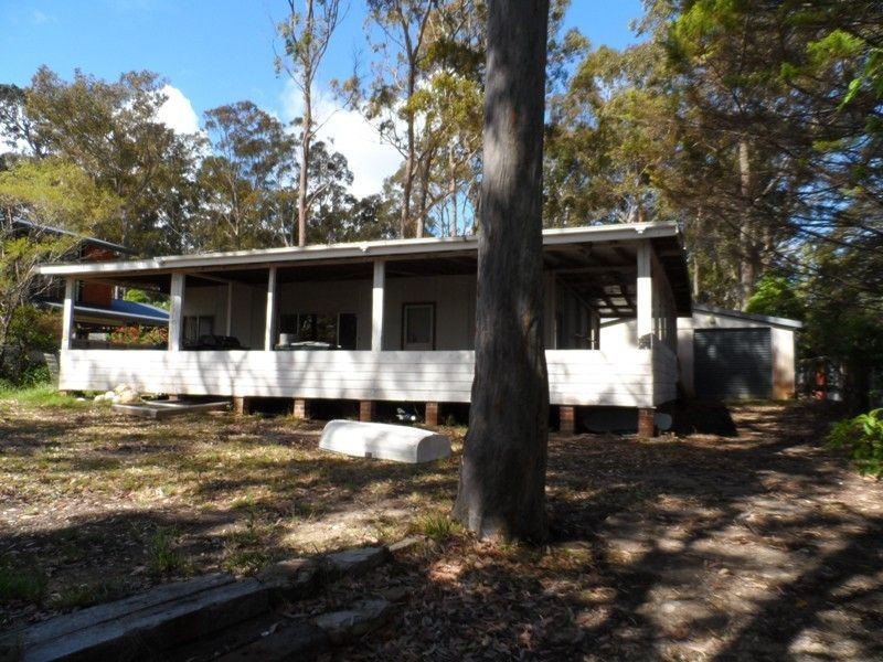 17 Island Point Road, St Georges Basin NSW 2540