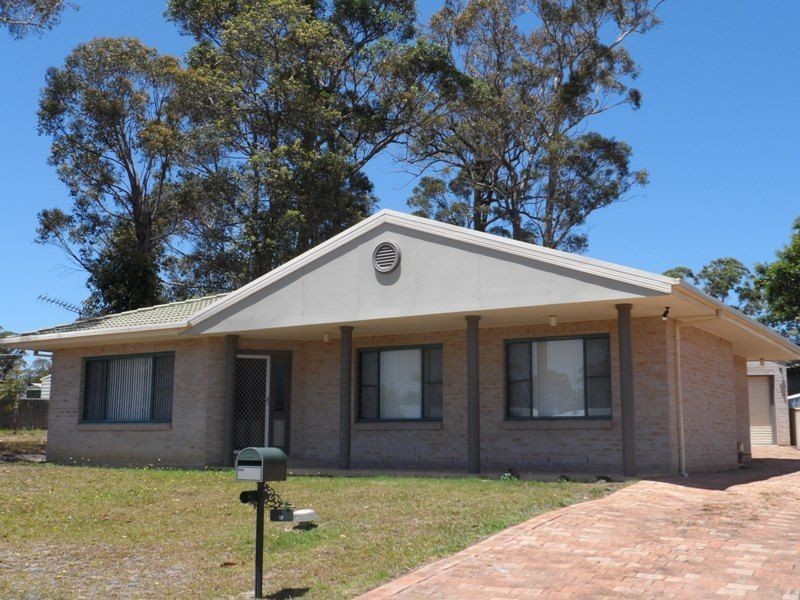 8 Auster Crescent, Sanctuary Point NSW 2540