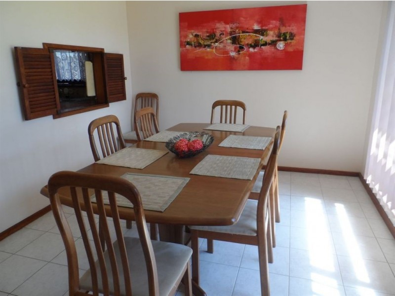18 Beach Street, Vincentia NSW 2540