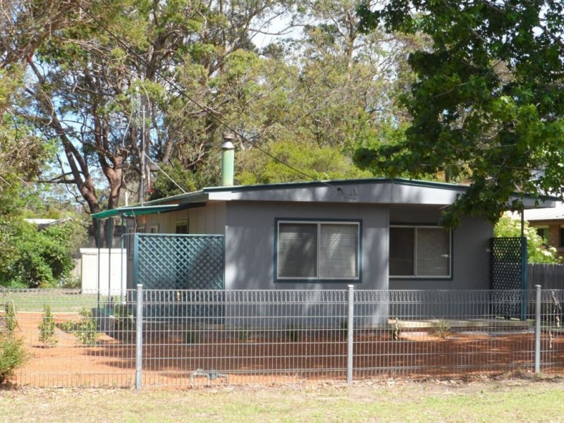 76 Prentice Avenue, Old Erowal Bay NSW 2540