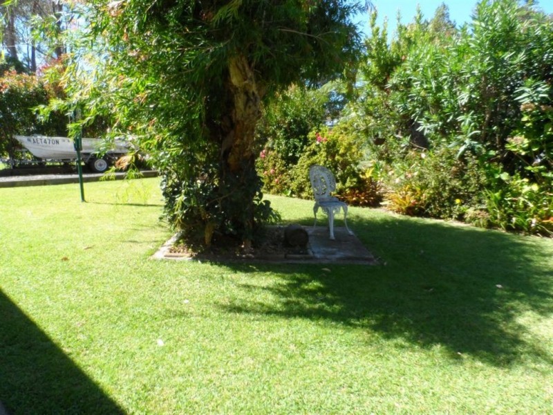 13 Walmer Avenue, Sanctuary Point NSW 2540