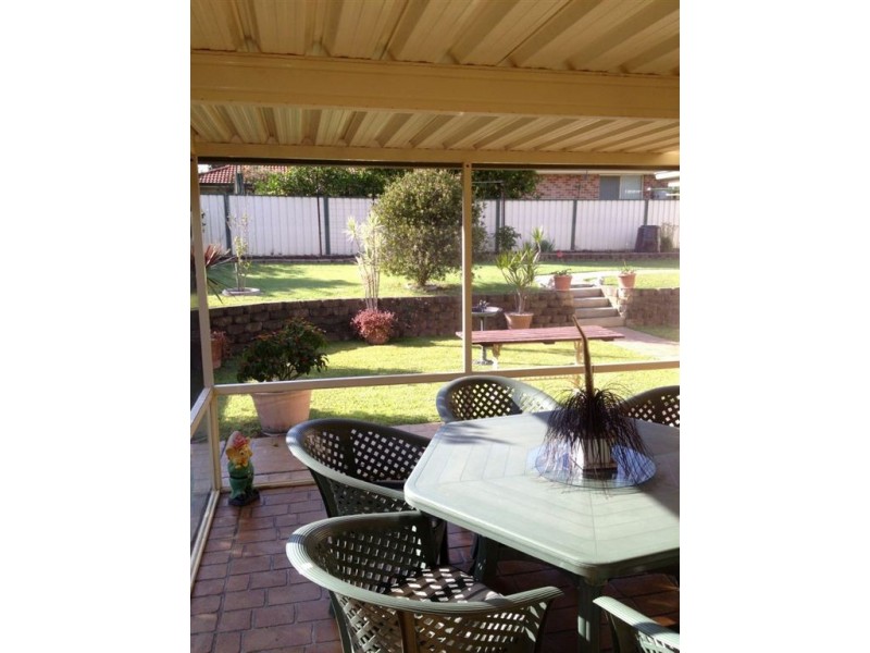 4 Claylands Drive, St Georges Basin NSW 2540