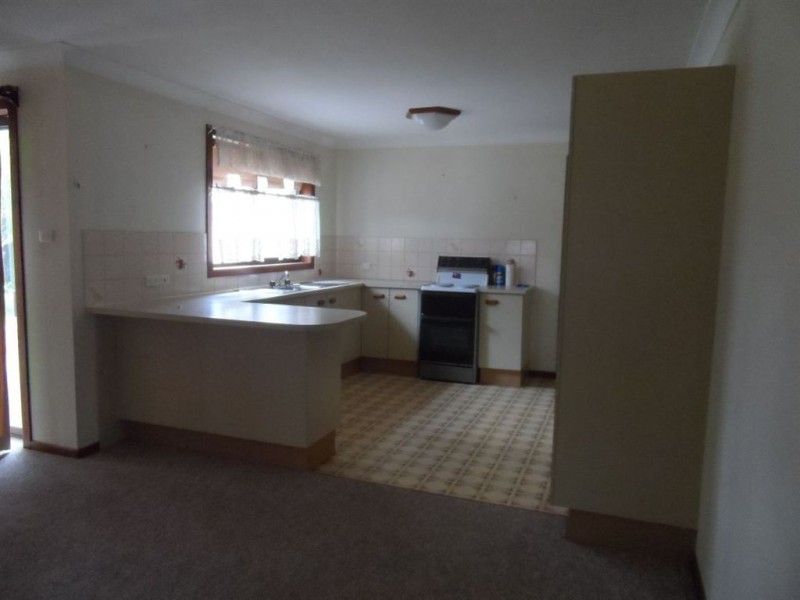 84 Paradise Beach Road, Sanctuary Point NSW 2540