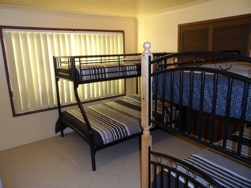 32 Elizabeth Drive, Vincentia NSW 2540