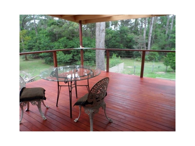 16 Watersedge Avenue, Basin View NSW 2540