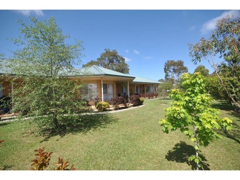 10 Dalton Place, Wandandian NSW 2540