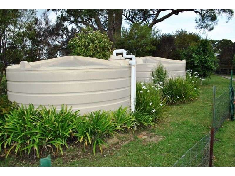 10 Dalton Place, Wandandian NSW 2540