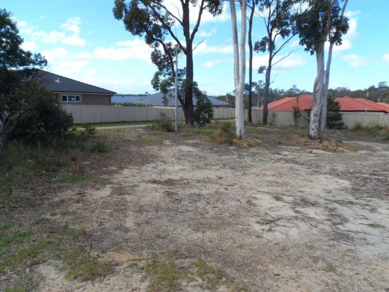 10 Yallara Crescent, Sanctuary Point NSW 2540