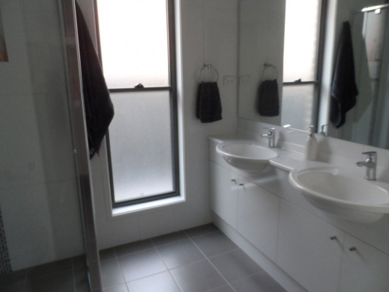 68 Coaster Circuit, Vincentia NSW 2540