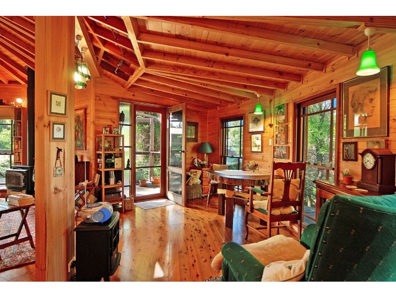 43 Tasman Road, St Georges Basin NSW 2540