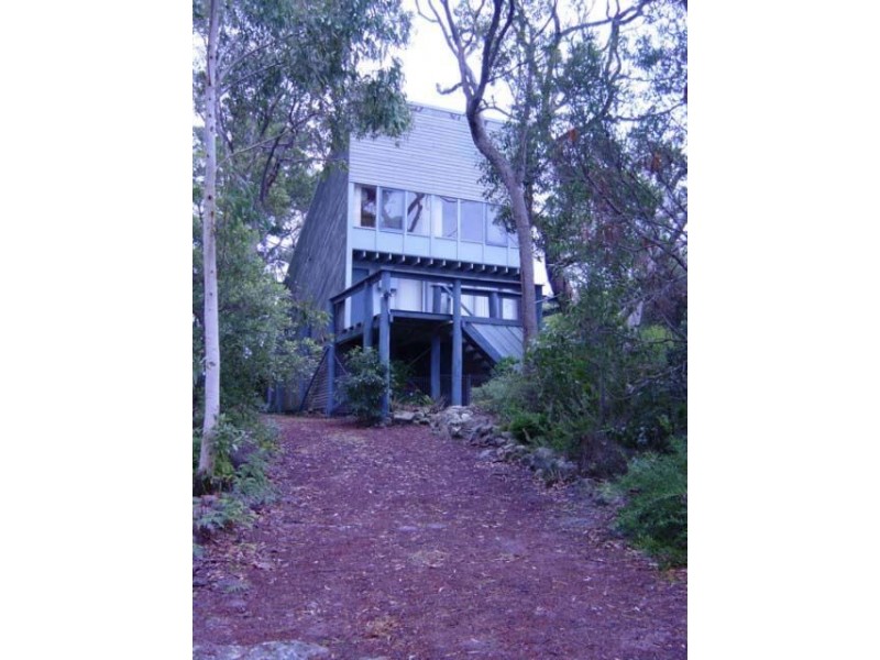 15 Saumarez Street, Vincentia NSW 2540