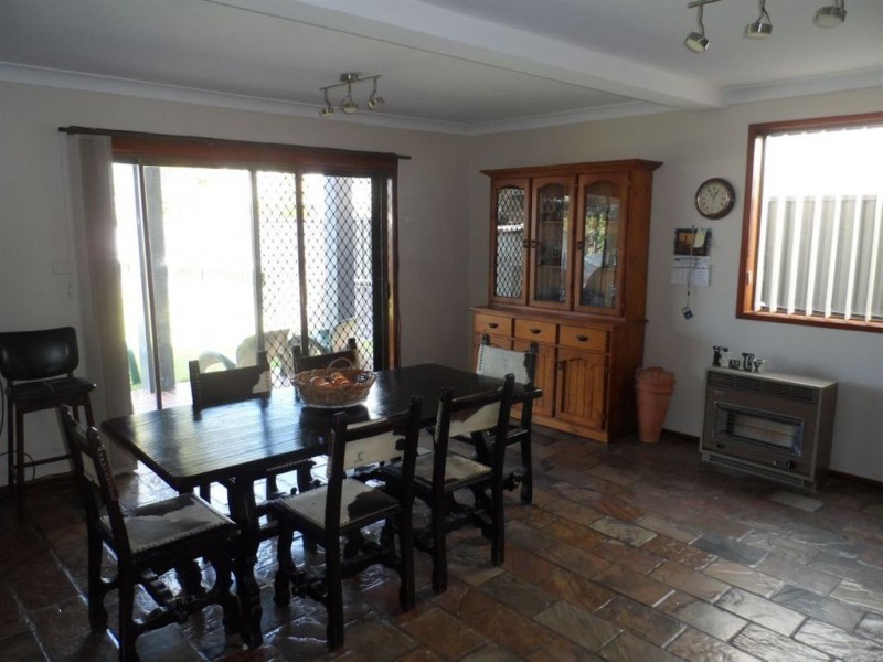 4 Elizabeth Drive, Vincentia NSW 2540