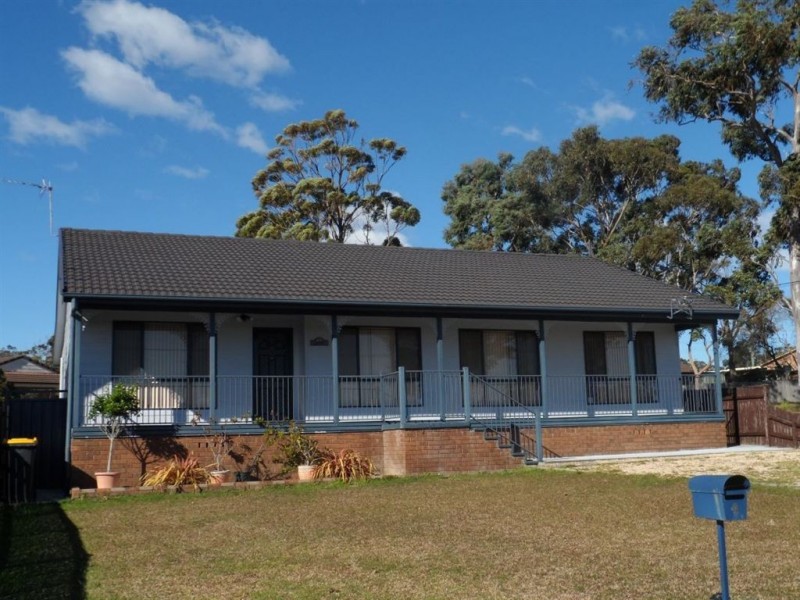4 Dunnisla Street, Sanctuary Point NSW 2540