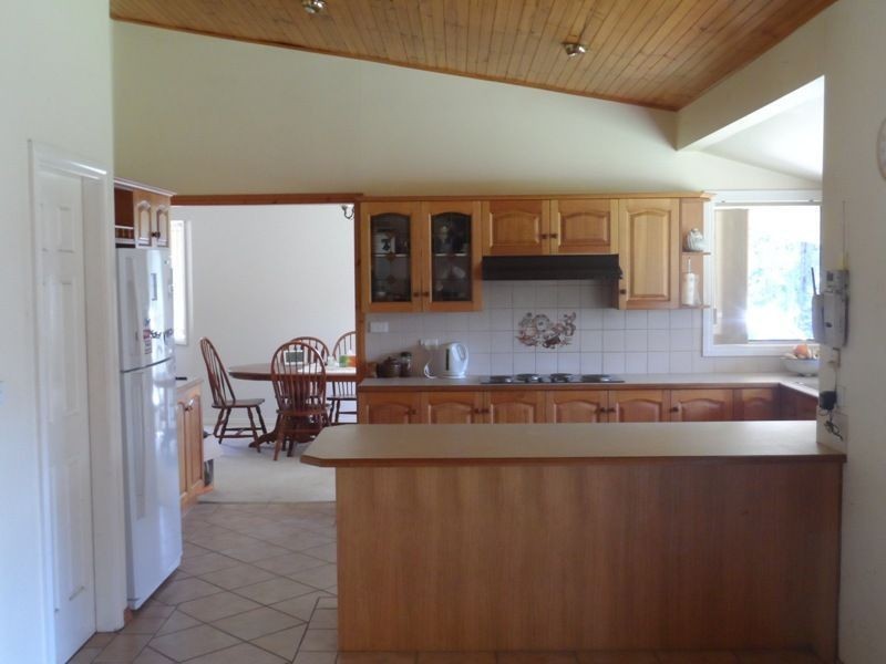 7 Hart Road, Falls Creek NSW 2540