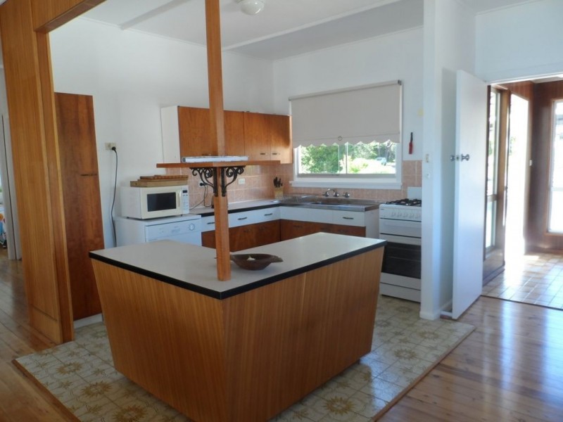 250 Elizabeth Drive, Vincentia NSW 2540