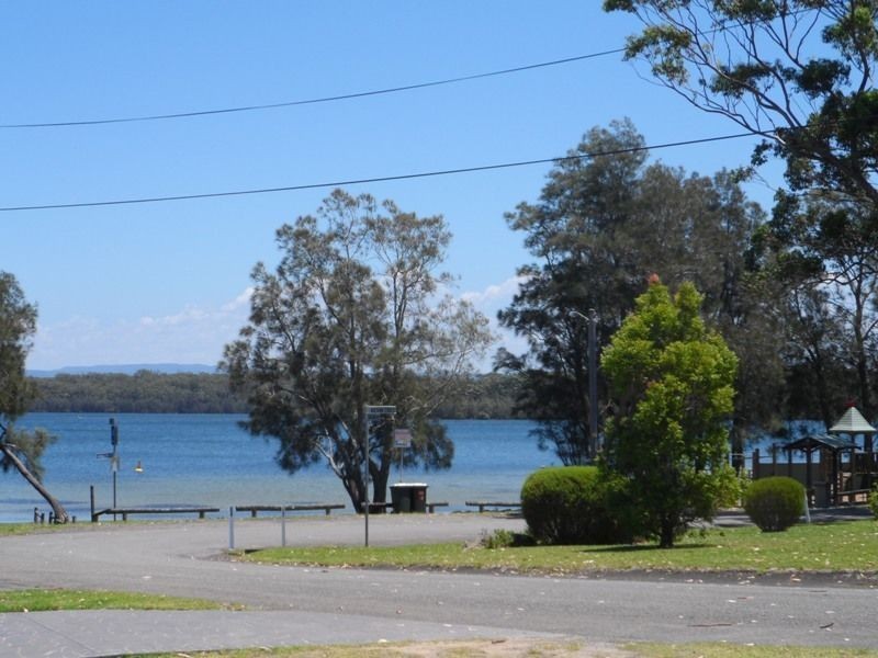 17 Graham Avenue, St Georges Basin NSW 2540