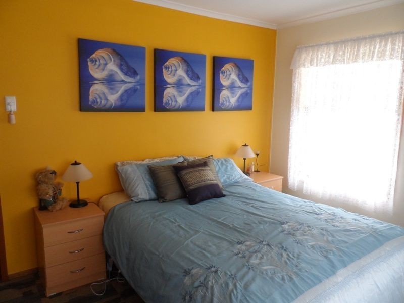 17 Graham Avenue, St Georges Basin NSW 2540
