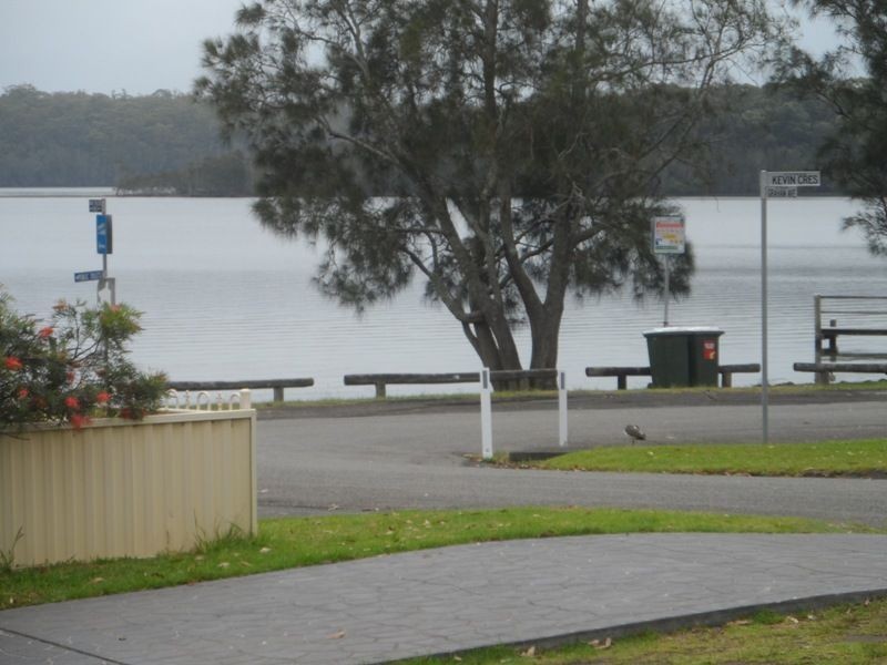 17 Graham Avenue, St Georges Basin NSW 2540