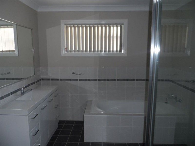 186 The Park Drive, Sanctuary Point NSW 2540