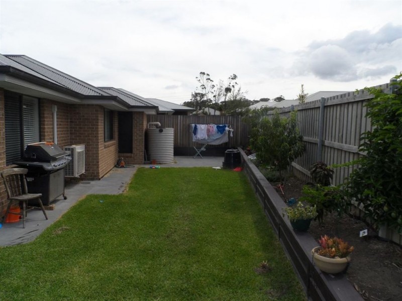 15 Seabreeze Avenue, Vincentia NSW 2540