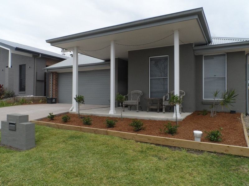 11 Seabreeze Street, Vincentia NSW 2540