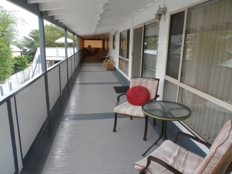 5 Kevin Crescent, St Georges Basin NSW 2540
