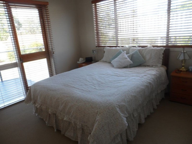 131 Waldegrave Crescent, Vincentia NSW 2540
