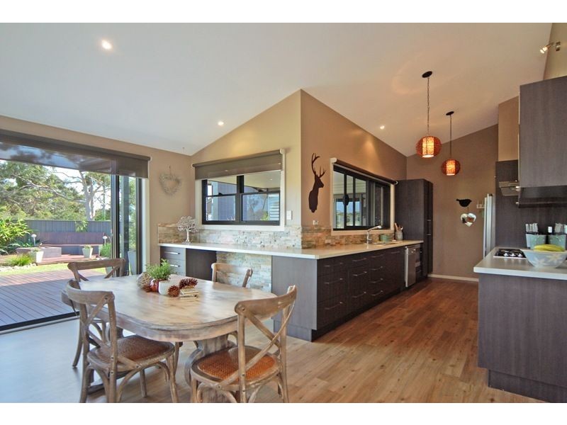 12 Omega Place, Vincentia NSW 2540