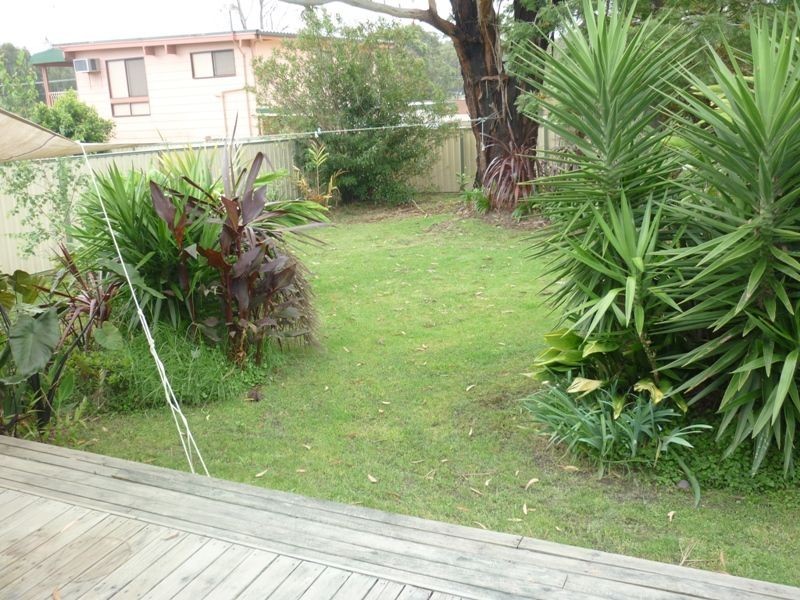 20 Deane Street, St Georges Basin NSW 2540