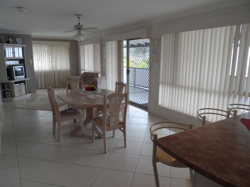 5 Kevin Crescent, St Georges Basin NSW 2540