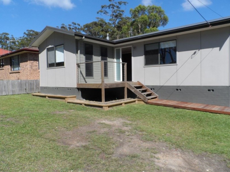 9 Sheeran Street, Old Erowal Bay NSW 2540