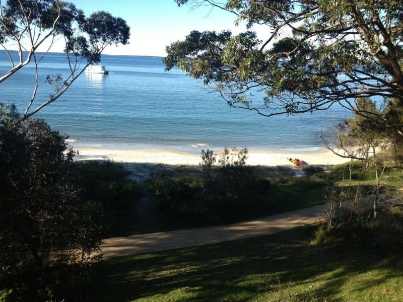 226 Elizabeth Drive, Vincentia NSW 2540