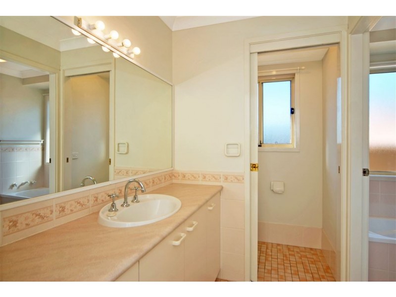 115 Links Ave, Sanctuary Point NSW 2540