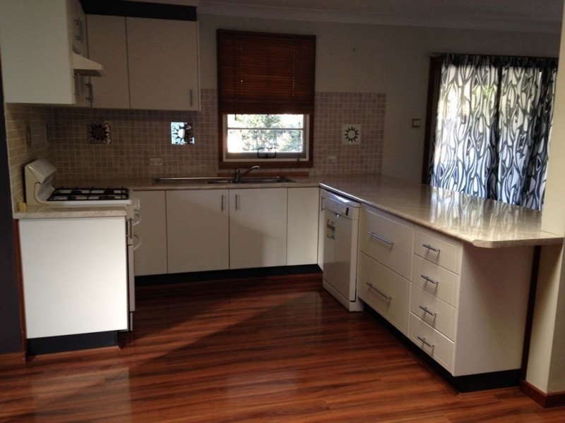 35 Fitzpatrick Street, Old Erowal Bay NSW 2540